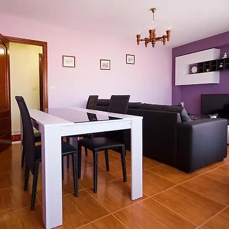 Apartman With Sea Views *